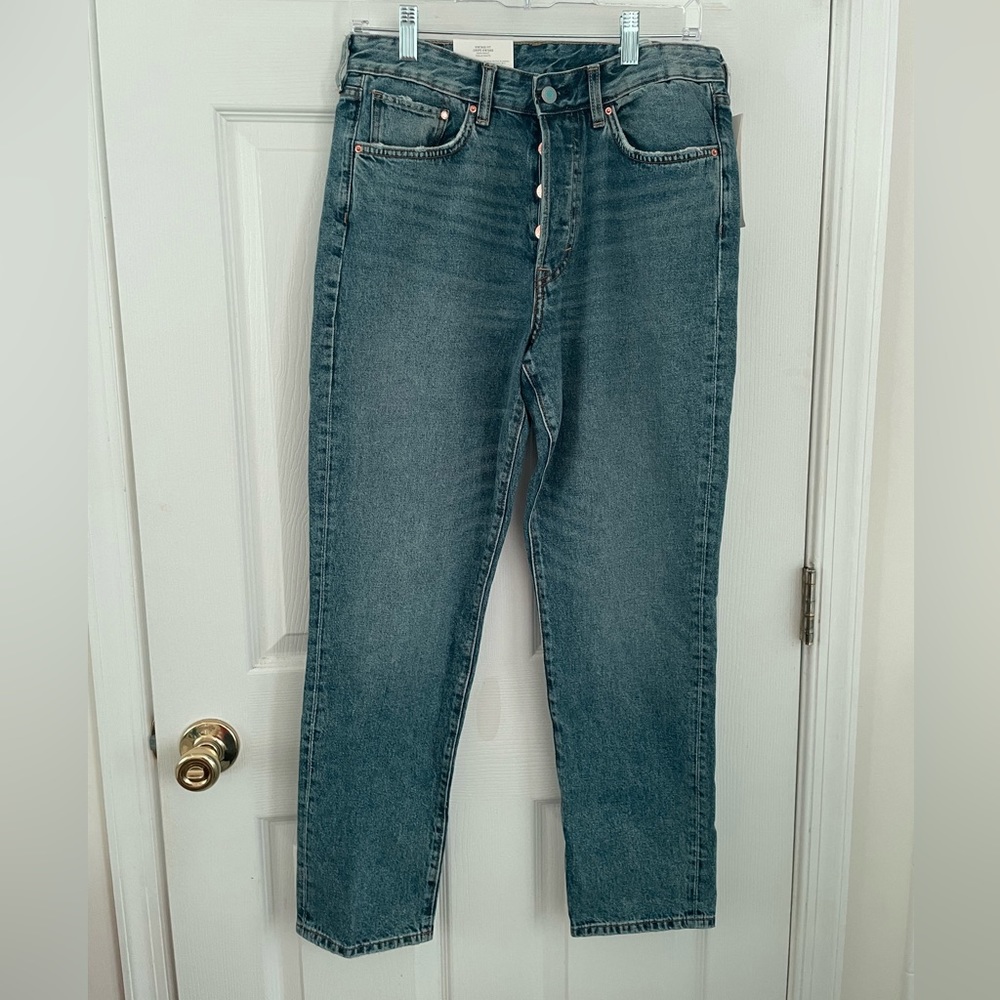 New with tags Women’s H&M jeans